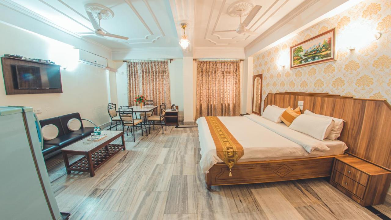 Hotel Priya Palace Guwahati Exterior foto
