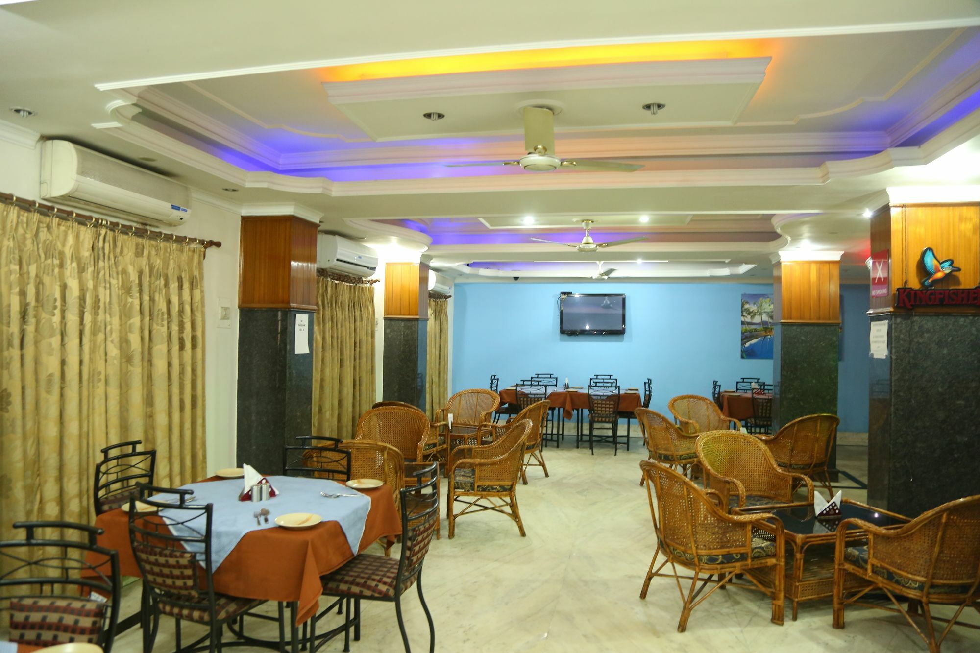 Hotel Priya Palace Guwahati Exterior foto